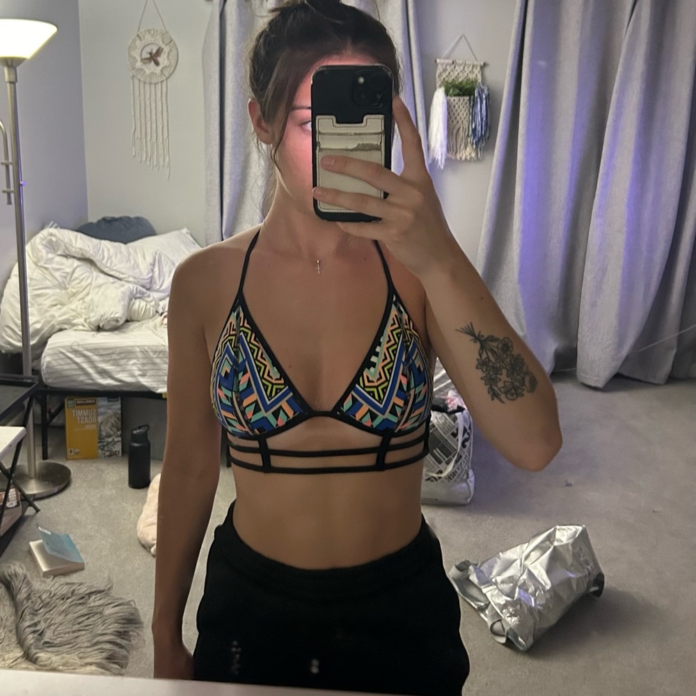 Bikini top